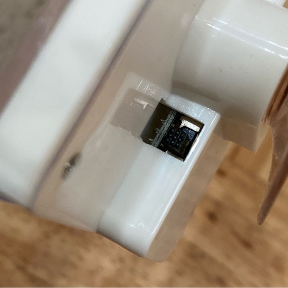 BUDWEISER & BUD LIGHT Neon Sign Motion Sensor Refrigerator Light Advertising Bar - Picture 13 of 15